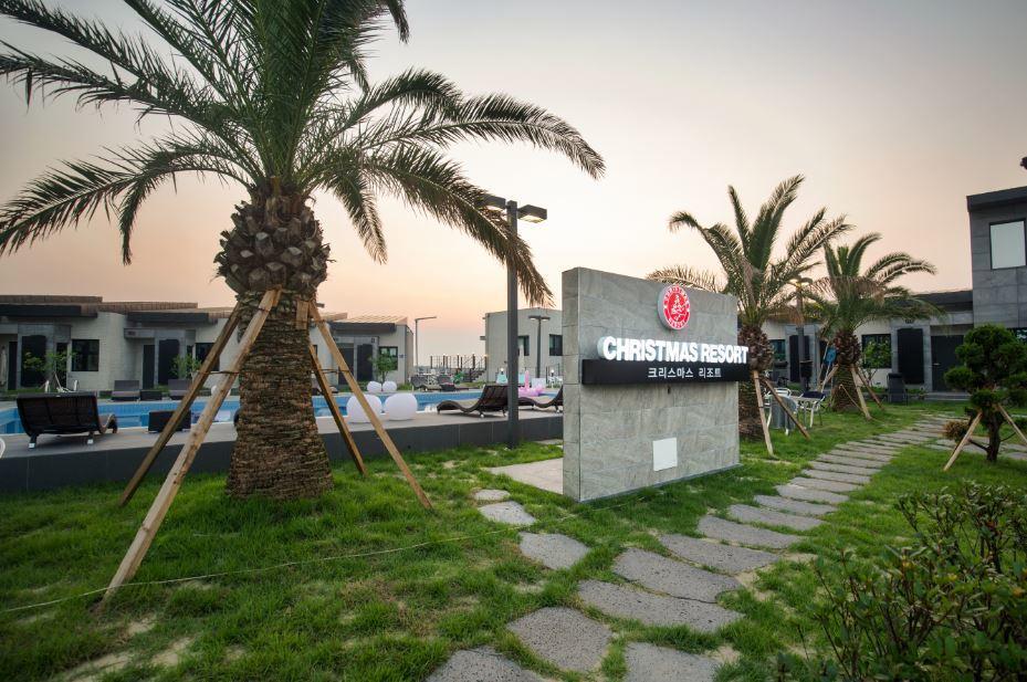 Jeju Christmas Resort Екстериор снимка